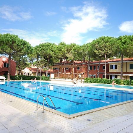 Villaggio Michelangelo Bibione Esterno foto